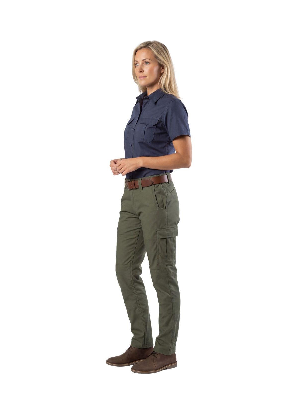 vulcan-ladies-bush-cargo-pants-olive Vulcan ladies bush cargo pants in olive worn by model